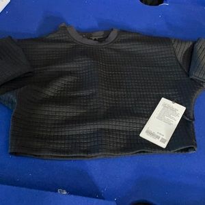 Lululemon cropped pullover